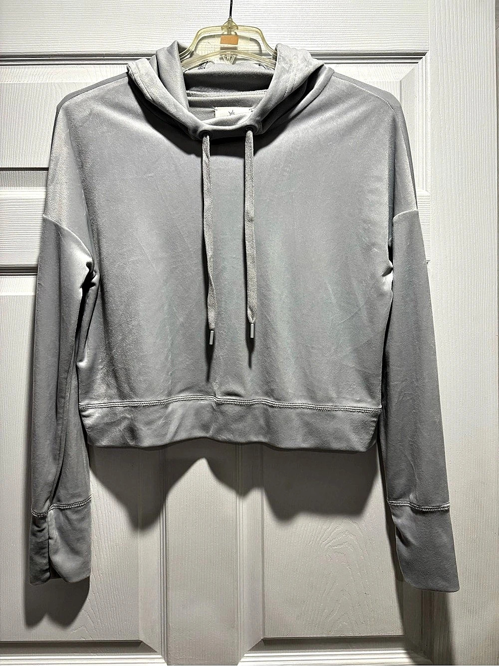 Offline by Aerie After Party Velour Cropped Hoodie Gray Hoodie Size Small Like